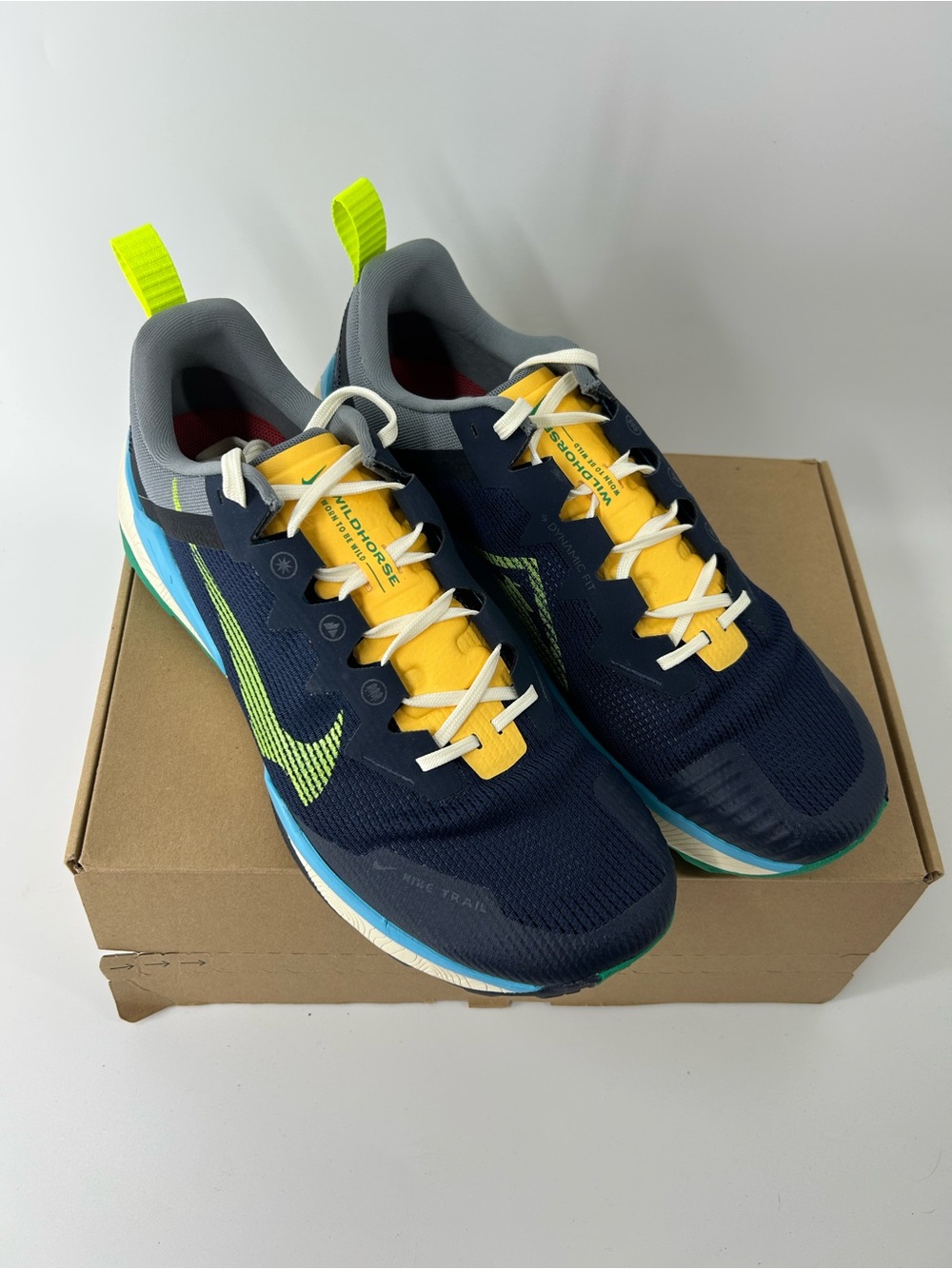 Nike React Wildhorse 8 Obsidian & Volt Running Shoes 12.5